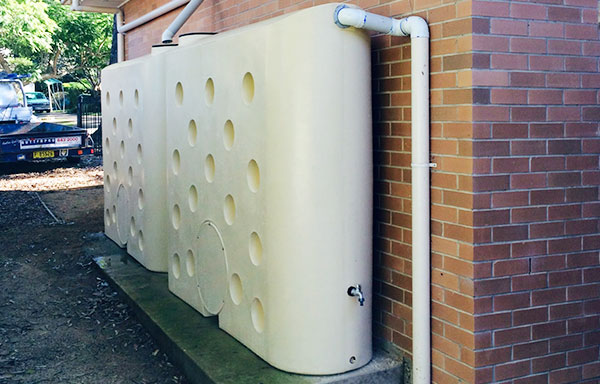 ABC Seamless : Guttering Sydney, Downpipes, Leaf guards Sydney, Roofing Sydney, Roof Restoration Sydney, Rainwater Tanks Sydney